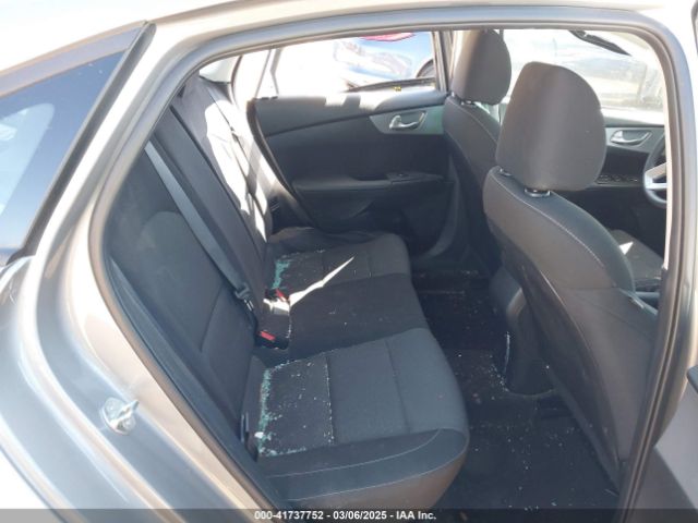 3KPF24AD5PE616176 KIA Forte Lxs