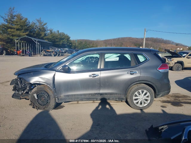 Nissan ROGUE S 2015 KNMAT2MV2FP536817 Image 15