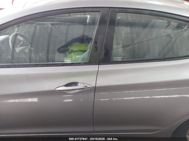 Hyundai ELANTRA SE 2015 KMHDH4AE9FU222206 Image 14