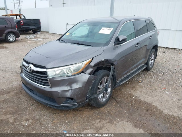 5TDZKRFH3GS129134 Toyota 2gr-fe