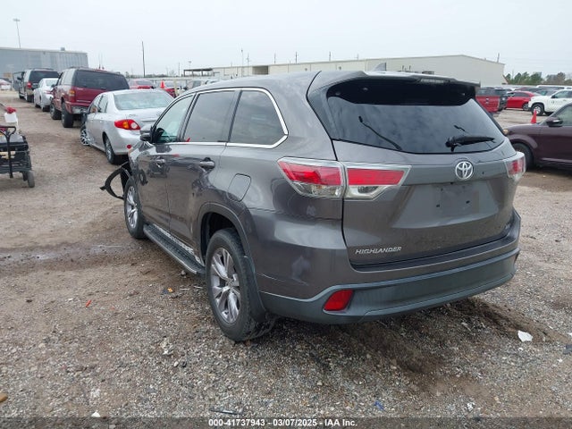 5TDZKRFH3GS129134 Toyota 2gr-fe