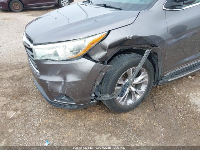 5TDZKRFH3GS129134 Toyota 2gr-fe