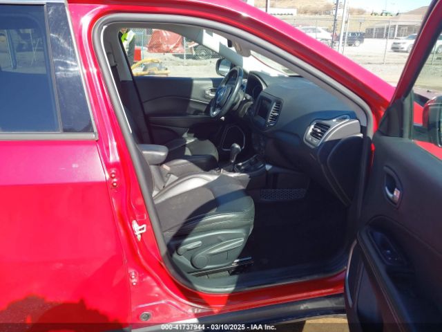 2018 JEEP COMPASS 3C4NJDBB0JT331884 Photo 4
