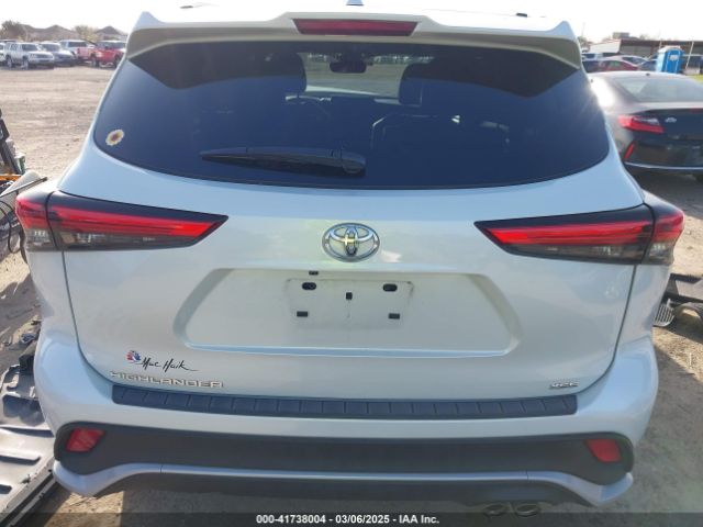 5TDKDRAH0PS017636 Toyota Highlander Xse