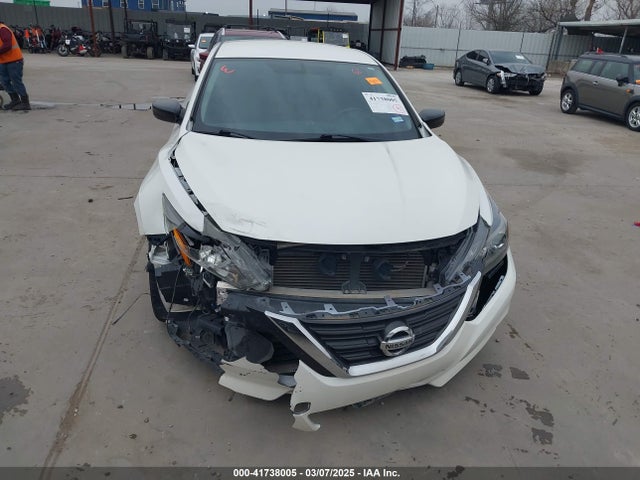 1N4AL3AP5HC270608 Nissan Altima 2.5 Sr