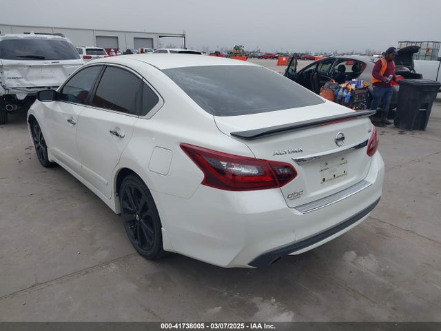 1N4AL3AP5HC270608 Nissan Altima 2.5 Sr