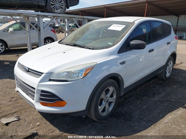 Ford ESCAPE S 2014 1FMCU0F75EUC18565 Image 2