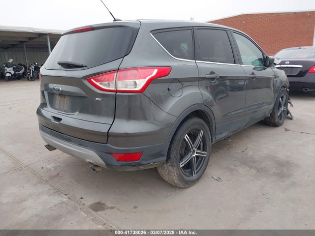 1FMCU0G75GUB84242 Ford ESCAPE SE
