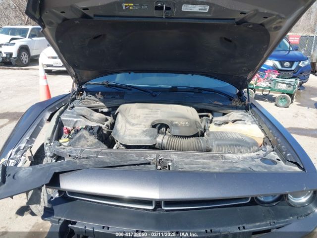 2C3CDZAG6KH701632 Dodge Challenger Sxt