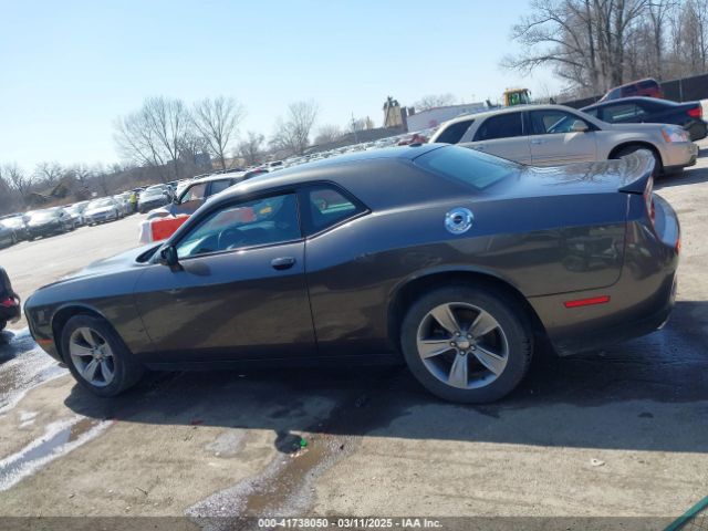 2C3CDZAG6KH701632 Dodge Challenger Sxt