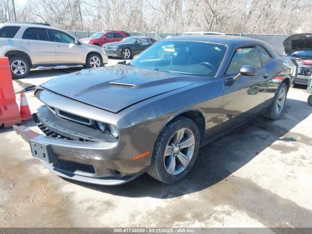 2C3CDZAG6KH701632 Dodge Challenger Sxt