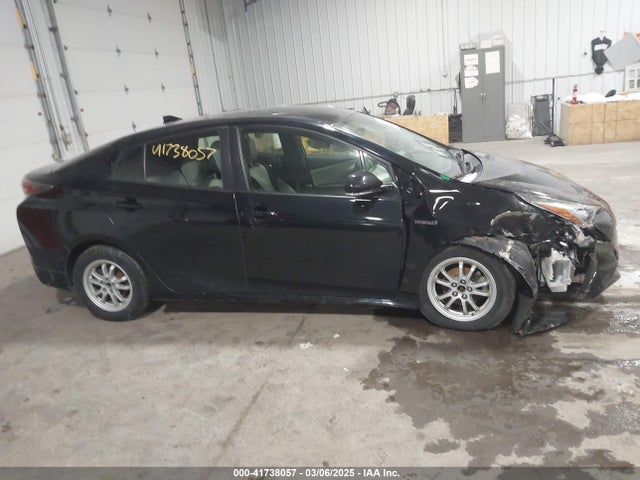 JTDKBRFU2H3044626 Toyota Prius Two
