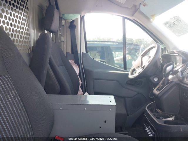 2019 FORD TRANSIT-150 1FTYE1YM6KKA96760 Photo 4