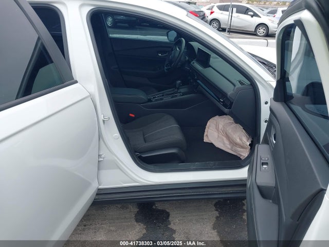 1HGCY2F57PA038884 Honda Accord Hybrid Sport