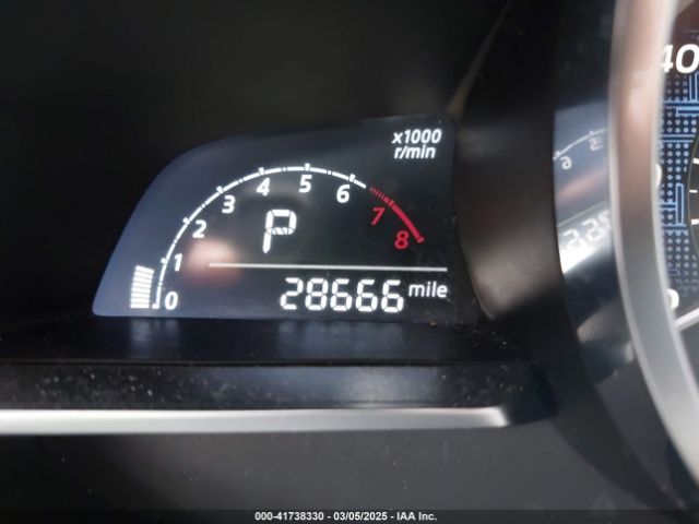 3MYDLBYVXJY317071 Toyota YARIS IA