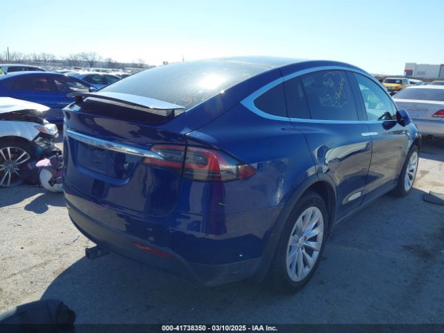 2016 TESLA MODEL X 5YJXCBE25GF002608 Photo 3