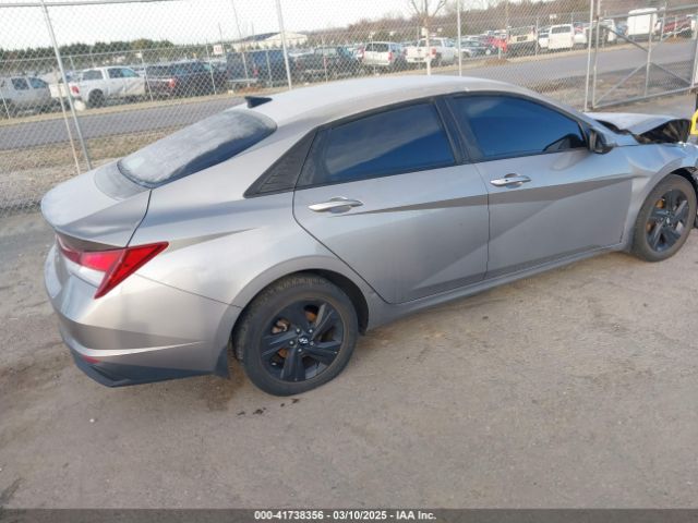KMHLM4AG0NU240794 Hyundai ELANTRA SEL