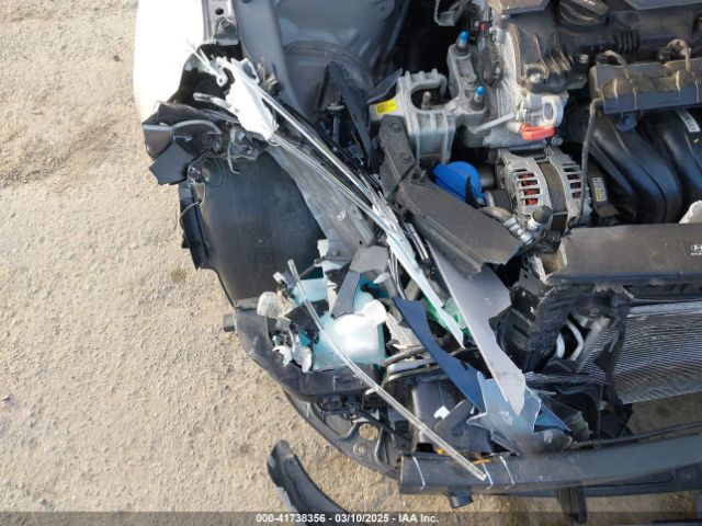 KMHLM4AG0NU240794 Hyundai ELANTRA SEL