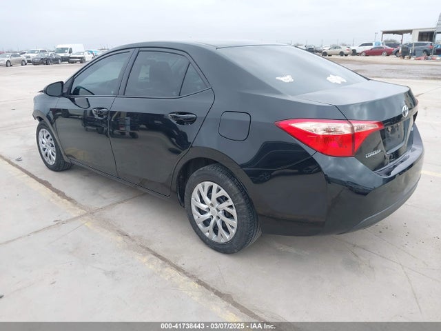 5YFBURHE2HP729622 Toyota COROLLA LE