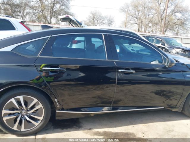 1HGCV3F90JA001832 Honda Accord Hybrid Touring