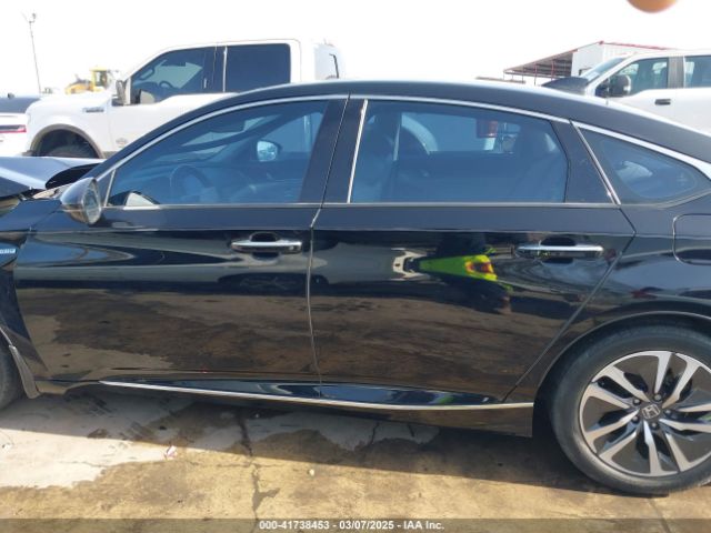 1HGCV3F90JA001832 Honda Accord Hybrid Touring