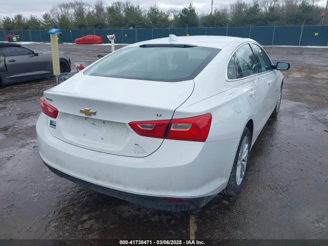 1G1ZD5ST0JF100011 Chevrolet MALIBU LT