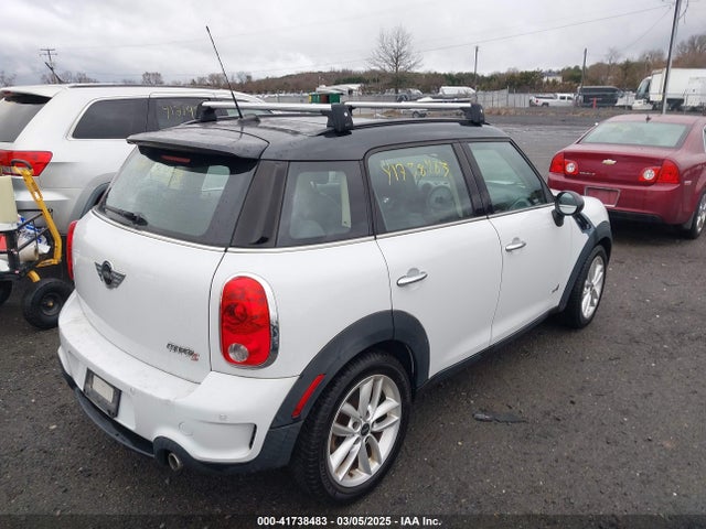 2011 MINI COOPER S COUNTRYMAN WMWZC5C58BWL53683 Photo 3