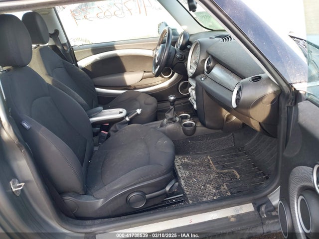 2009 MINI COOPER S WMWMF73589TT95439 Photo 4