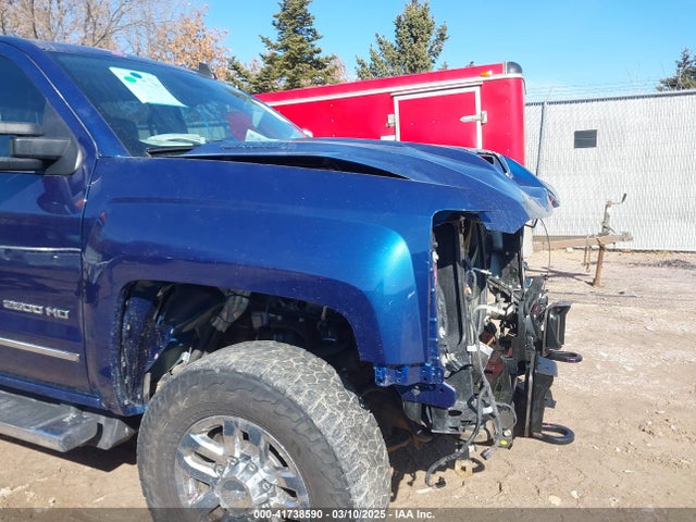 1GC1KWEY1JF155980 Chevrolet Silverado 2500hd Ltz