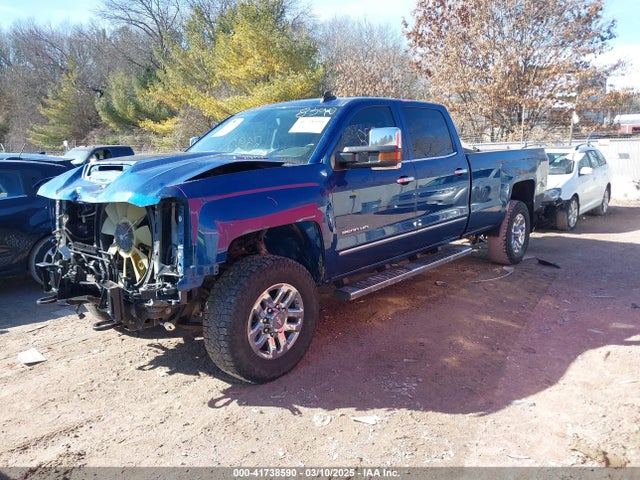 1GC1KWEY1JF155980 Chevrolet Silverado 2500hd Ltz