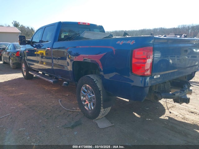 1GC1KWEY1JF155980 Chevrolet Silverado 2500hd Ltz