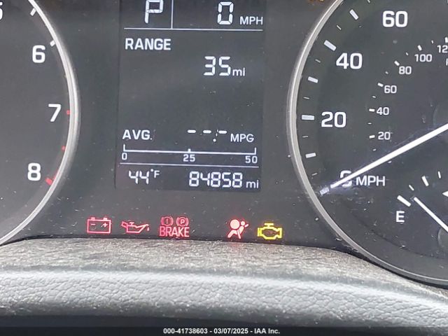 KMHD74LF9HU315626 Hyundai ELANTRA SE