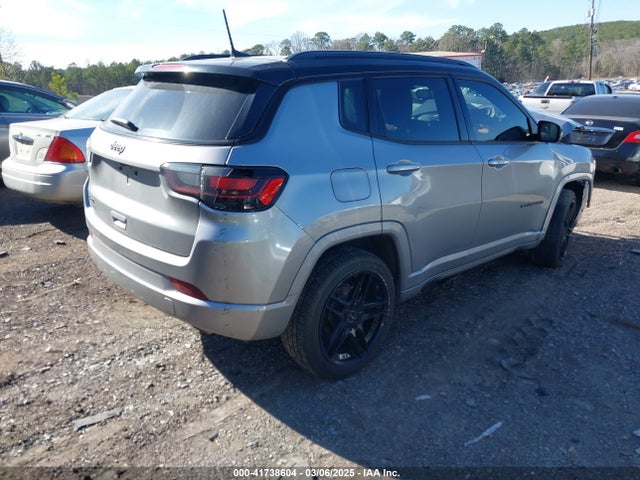 3C4NJDCB1NT207305 Jeep Compass High Altitude 4x4