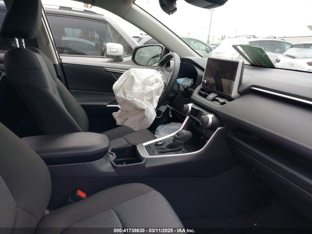 JTMRWRFV0RD242290 Toyota Rav4 Hybrid Xle