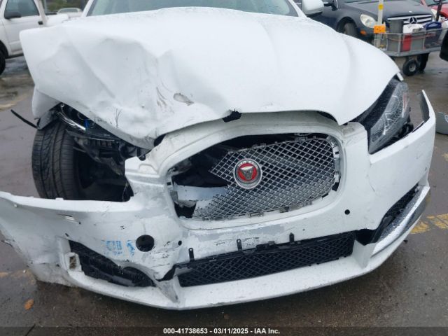 2015 JAGUAR XF SAJWA0FS4FPU87673 Photo 5