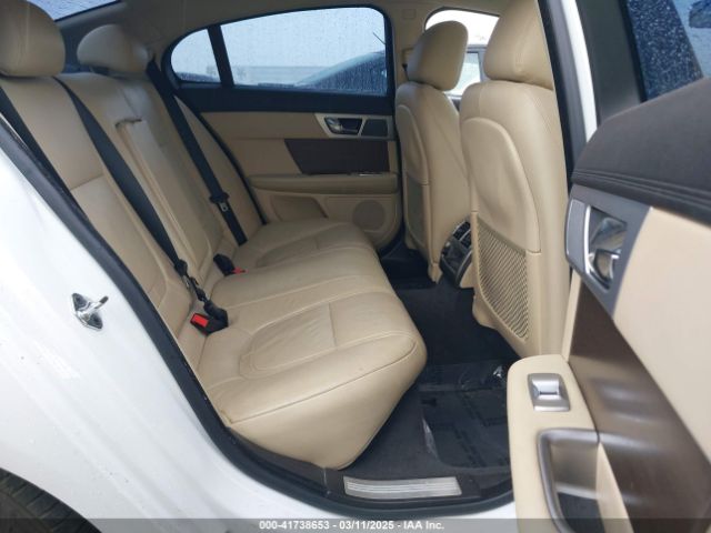 2015 JAGUAR XF SAJWA0FS4FPU87673 Photo 7