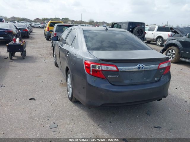 4T1BD1FK2EU100303 Toyota Camry Hybrid Xle