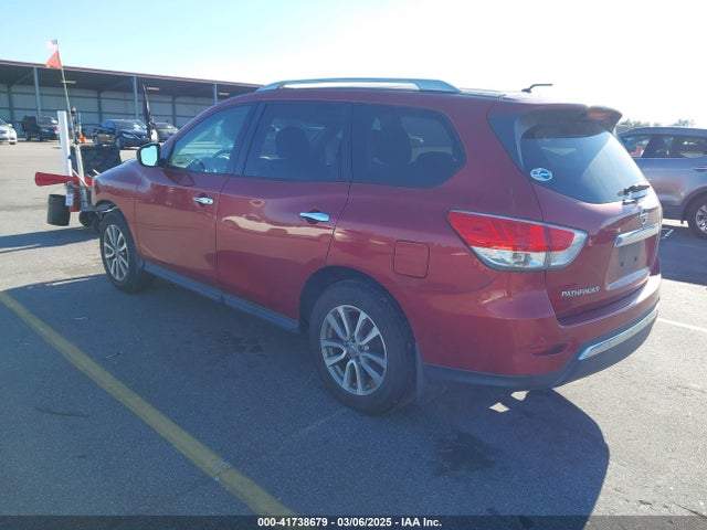 5N1AR2MN7GC645633 Nissan Pathfinder S