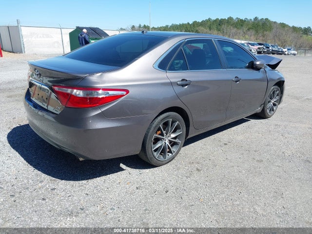 4T1BF1FK2FU897521 Toyota CAMRY XSE