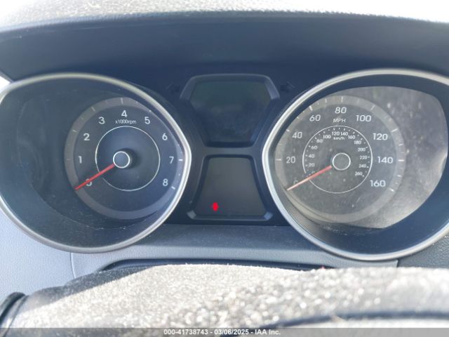5NPDH4AE2GH699009 Hyundai ELANTRA SE