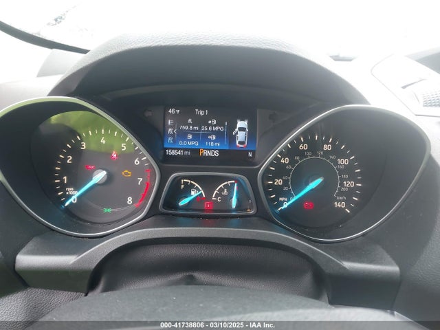 1FMCU0GDXHUC81721 Ford ESCAPE SE