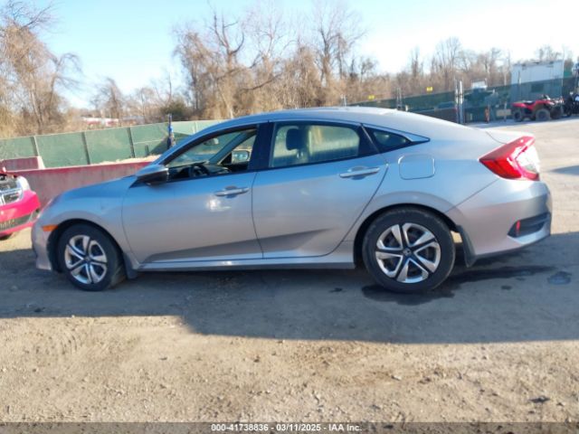 2HGFC2F57HH522861 Honda Civic Lx