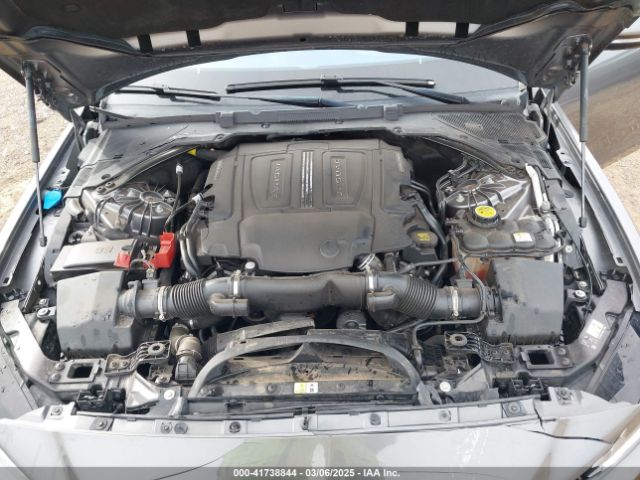 SAJAD4BV2HA971744 Jaguar Xe 35t Premium