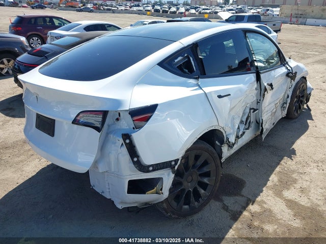 7SAYGDEE9PA070389 Tesla 2023