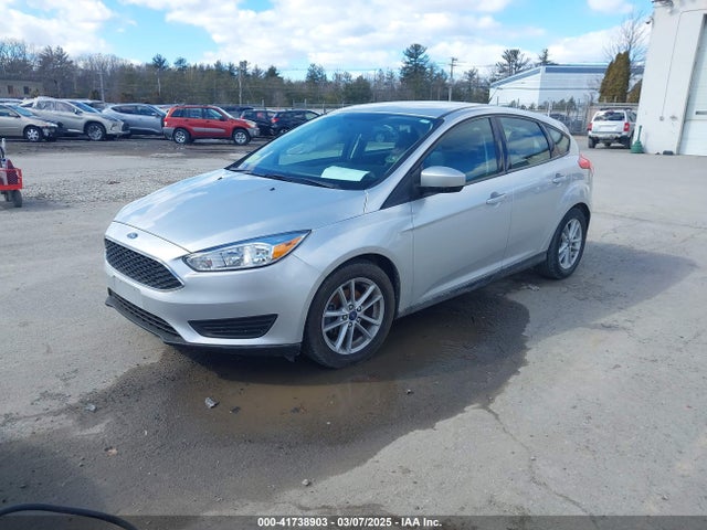 1FADP3K28JL254252 Ford FOCUS SE