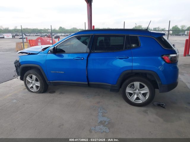 3C4NJDBB1NT165106 Jeep Compass Latitude 4x4