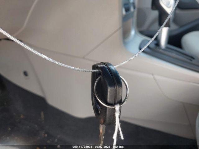 3FADP4BJ8KM127675 Ford FIESTA SE