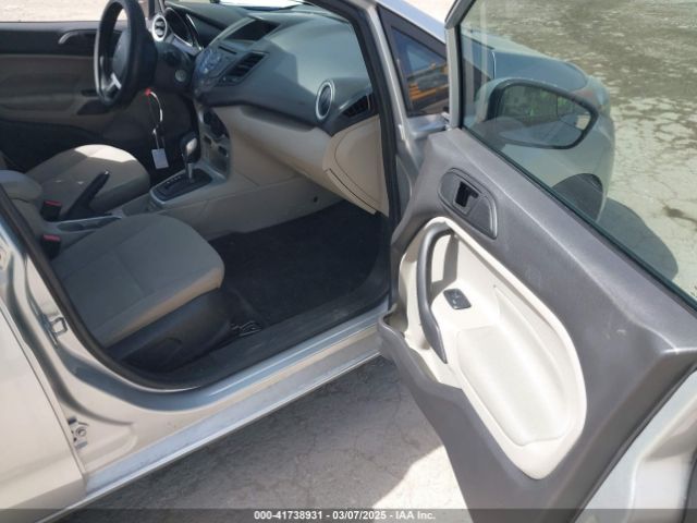 3FADP4BJ8KM127675 Ford FIESTA SE