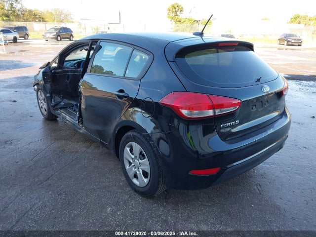 KNAFK5A81H5700241 KIA FORTE LX