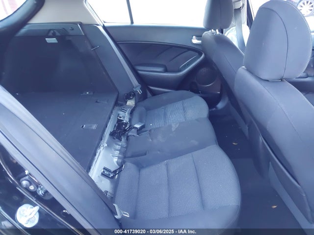 KNAFK5A81H5700241 KIA FORTE LX